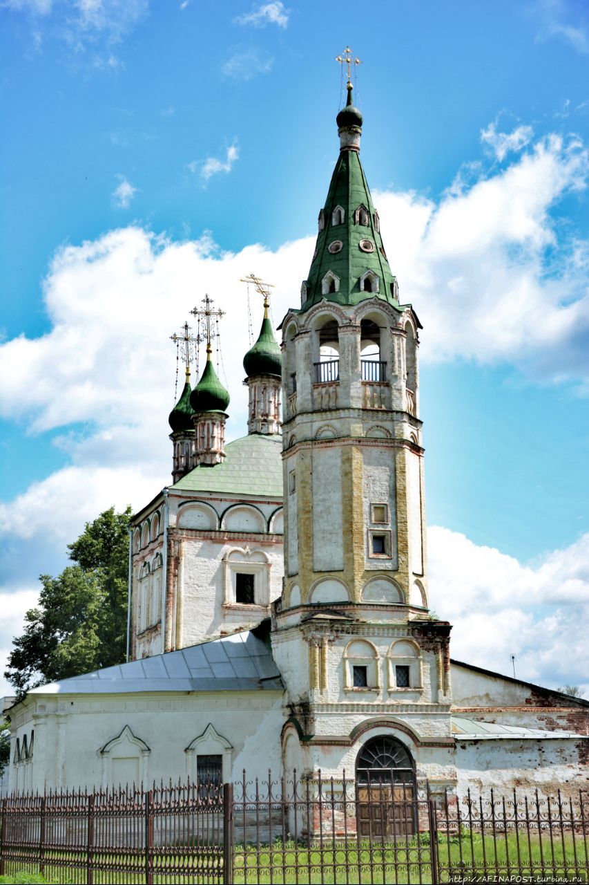 Церковь Живоначальной Троицы Серпухов, Россия