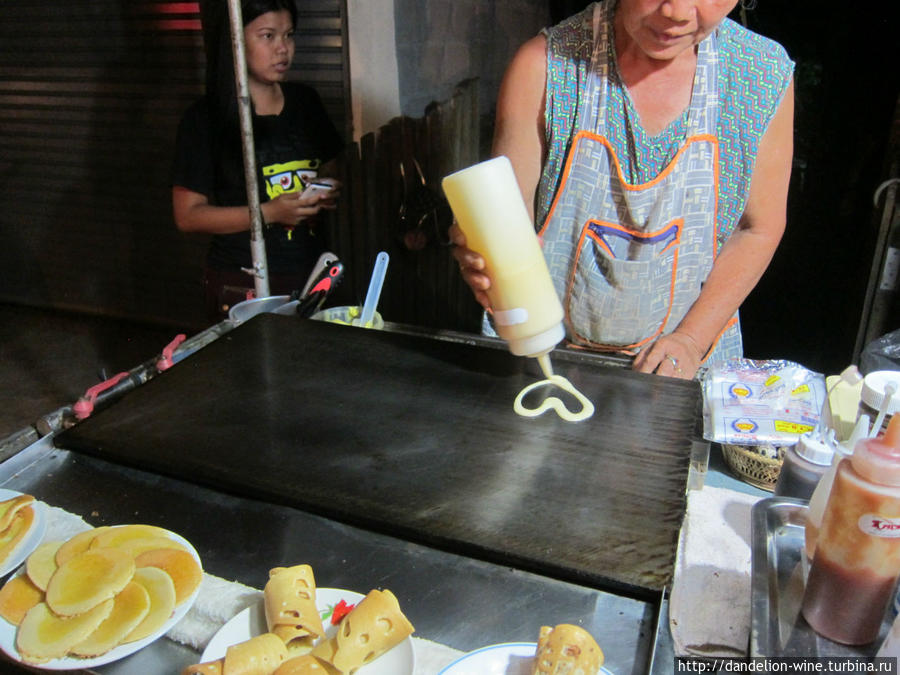 Пай, ночной рынок Пай, Таиланд