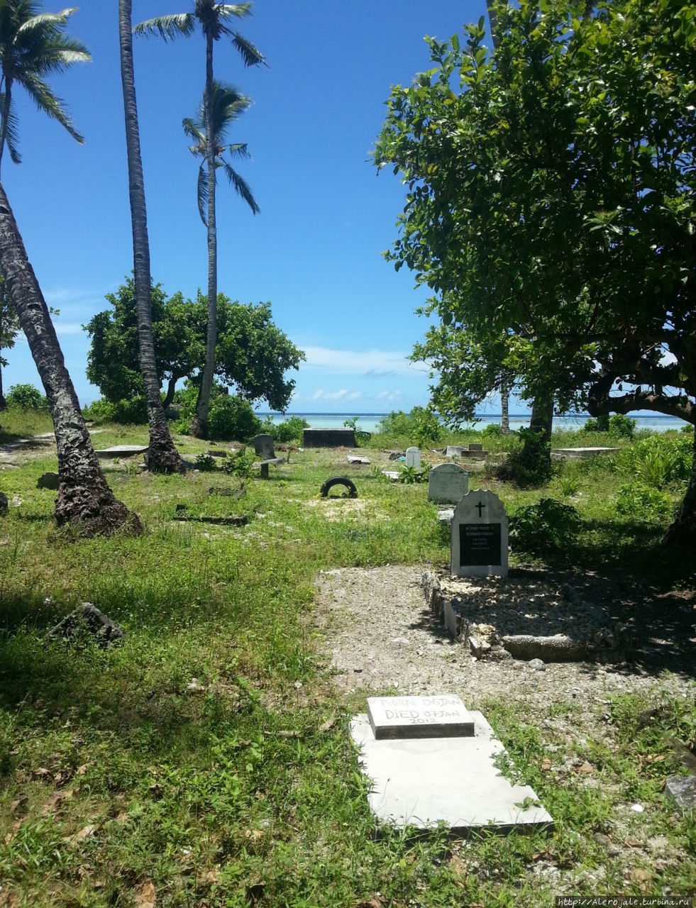 Умереть тут Атолл Тарава, Кирибати