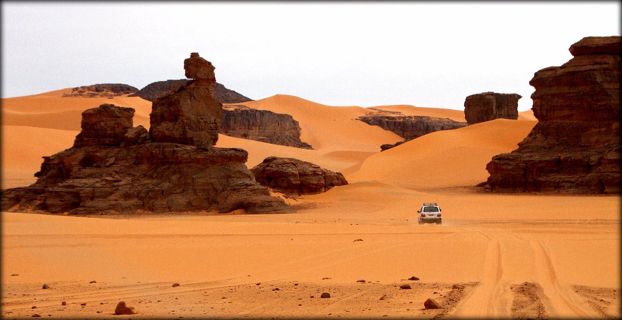 Алжирская Сахара, день второй — на вершине Тин Мерзуга Тассилин-Адджер Национальный Парк, Алжир