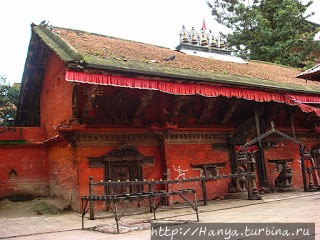 Храм Tarini Devi Temple. 