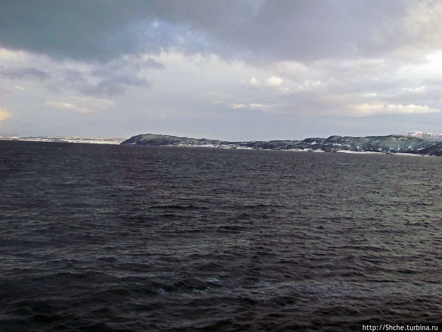 Припорошило наш знакомый фьерд Strindfjorden Вернес, Норвегия