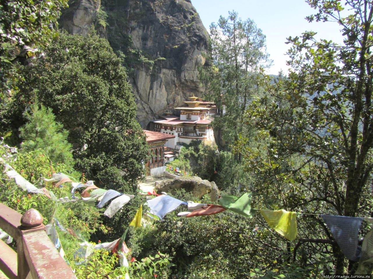 Монастырь Taktshang Goemba (Гнездо Тигрицы) Паро, Бутан