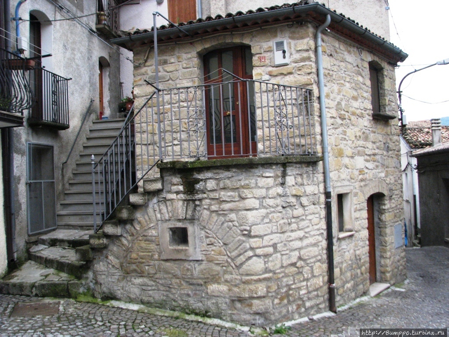 Лестницы Рабаты Пьетрапертоза, Италия