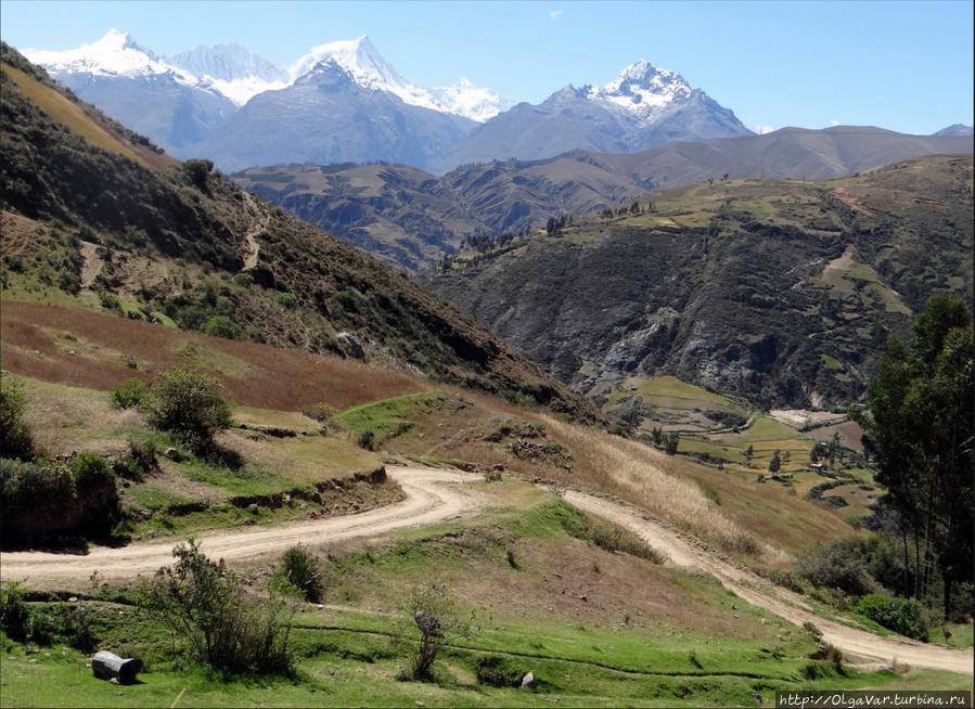 Дороги в Кордильера Негра Уарас, Перу