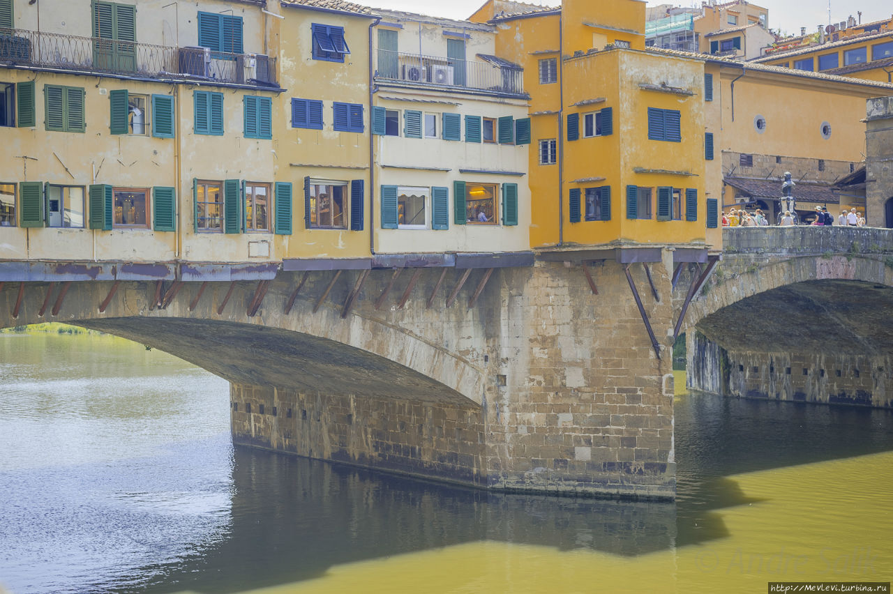 Золотой мост во Флоренции Флоренция, Италия