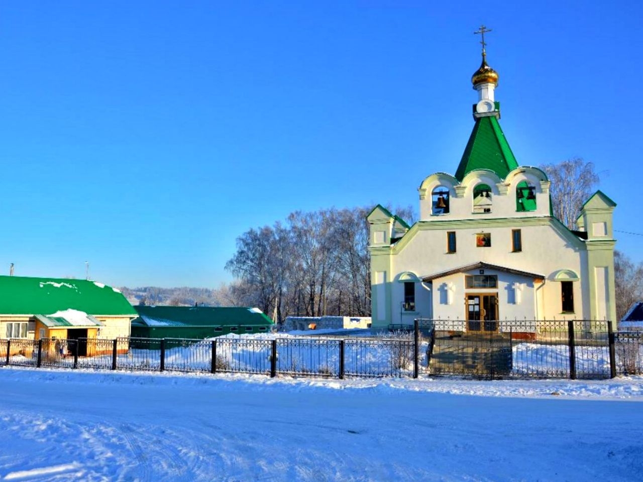 Церковь Святой Троицы Бураново, Россия