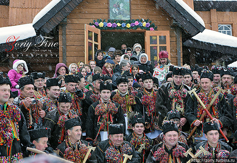 Благословение колядников в Криворивне (фоторепортаж) Ивано-Франковская область, Украина