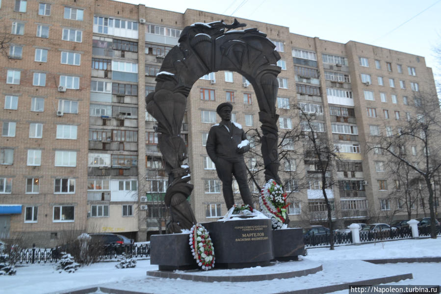 Памятник генералу Василию Маргелову Рязань, Россия