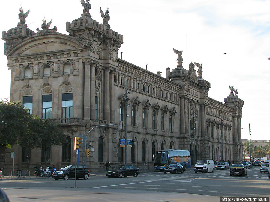 Здание таможни Барселона, Испания