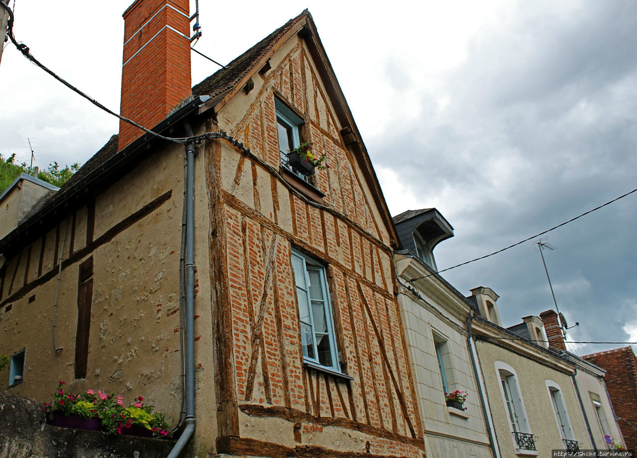 Рыцарь Долины Амбуаз, Франция