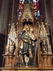 Фигура Святого Рохуса на алтаре капеллы св.Рохуса в Бингене. foto internet