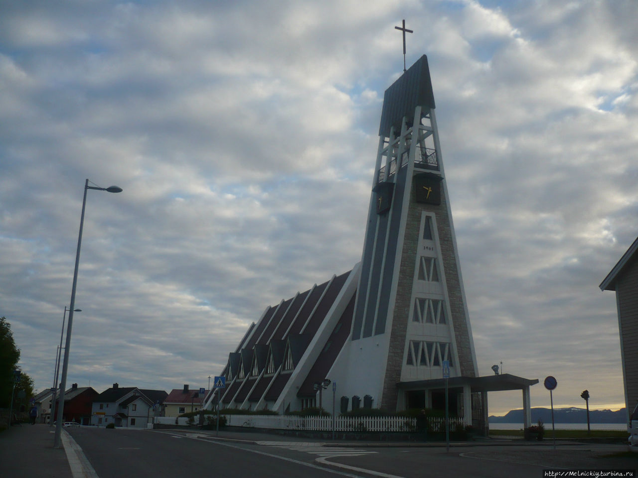 Главная церковь города Хаммерфест, Норвегия