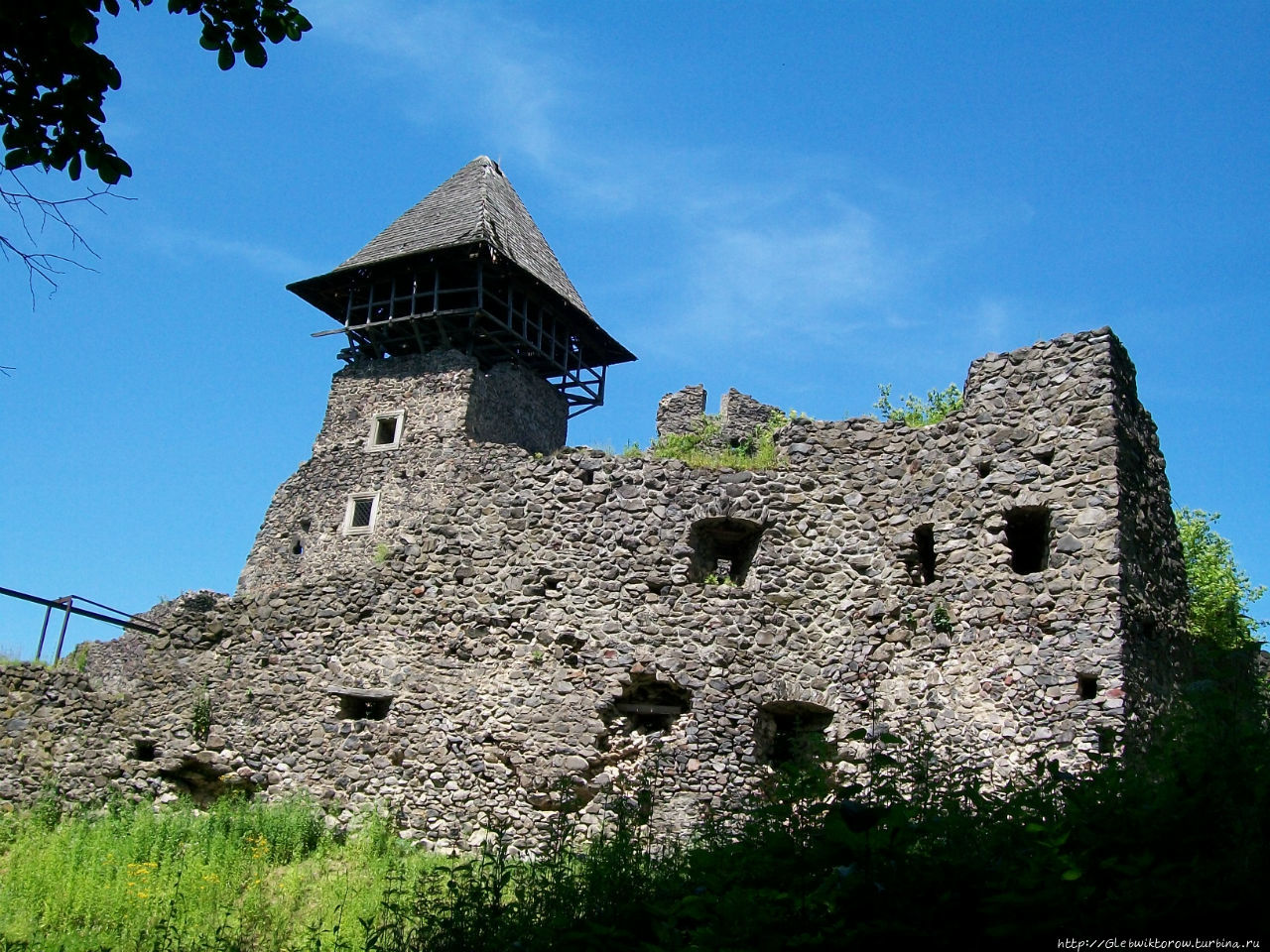 Пешая прогулка в Невицкий замок Ужгород, Украина