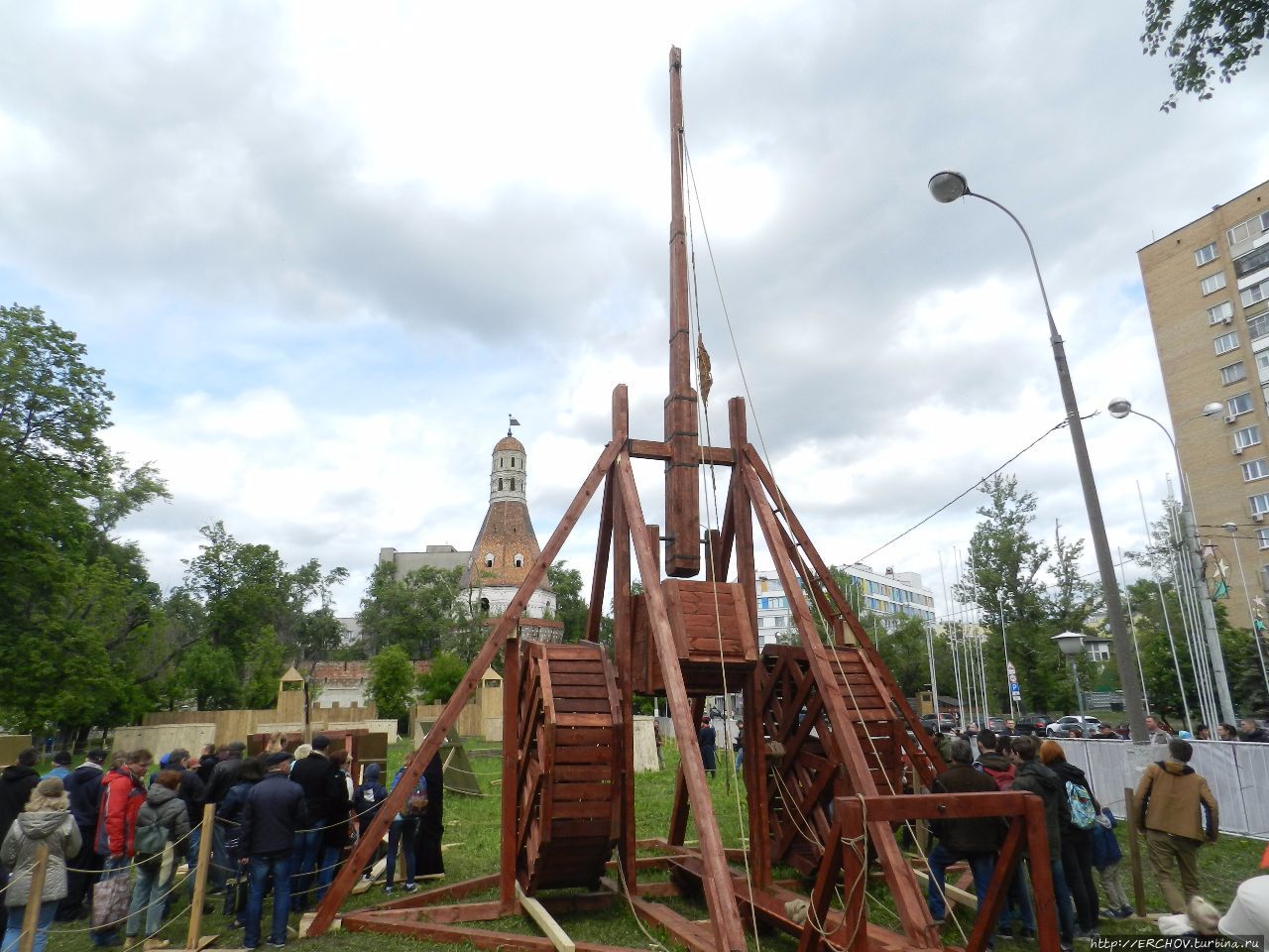 Времена и эпохи. Осадные орудия средневековья Москва, Россия