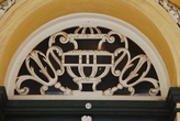 Деталь окна Kat Balcony. Из интернета