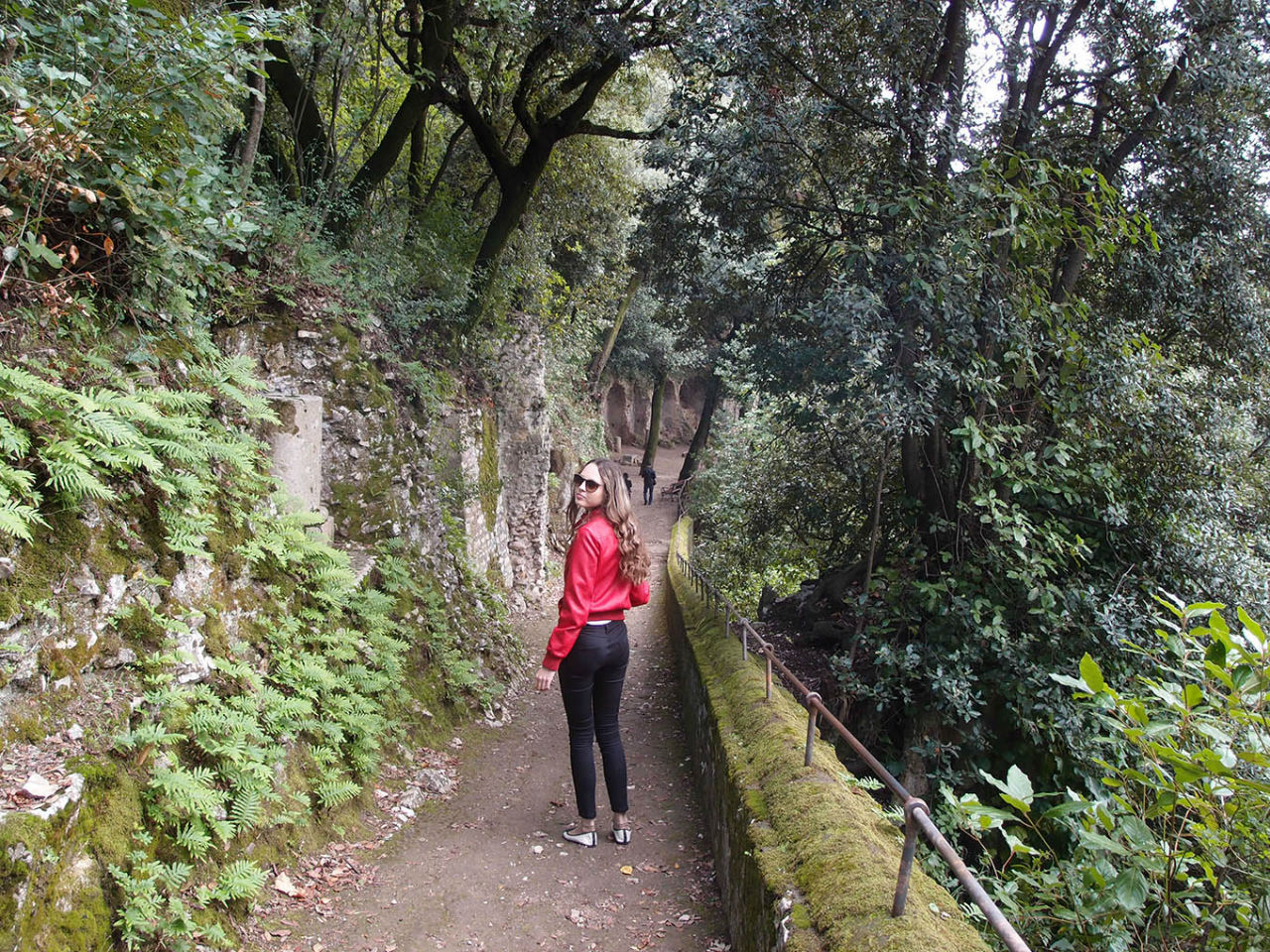 Магнетизм долины Ада Тиволи, Италия