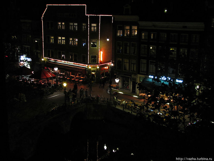 Вид из моей гостиницы.