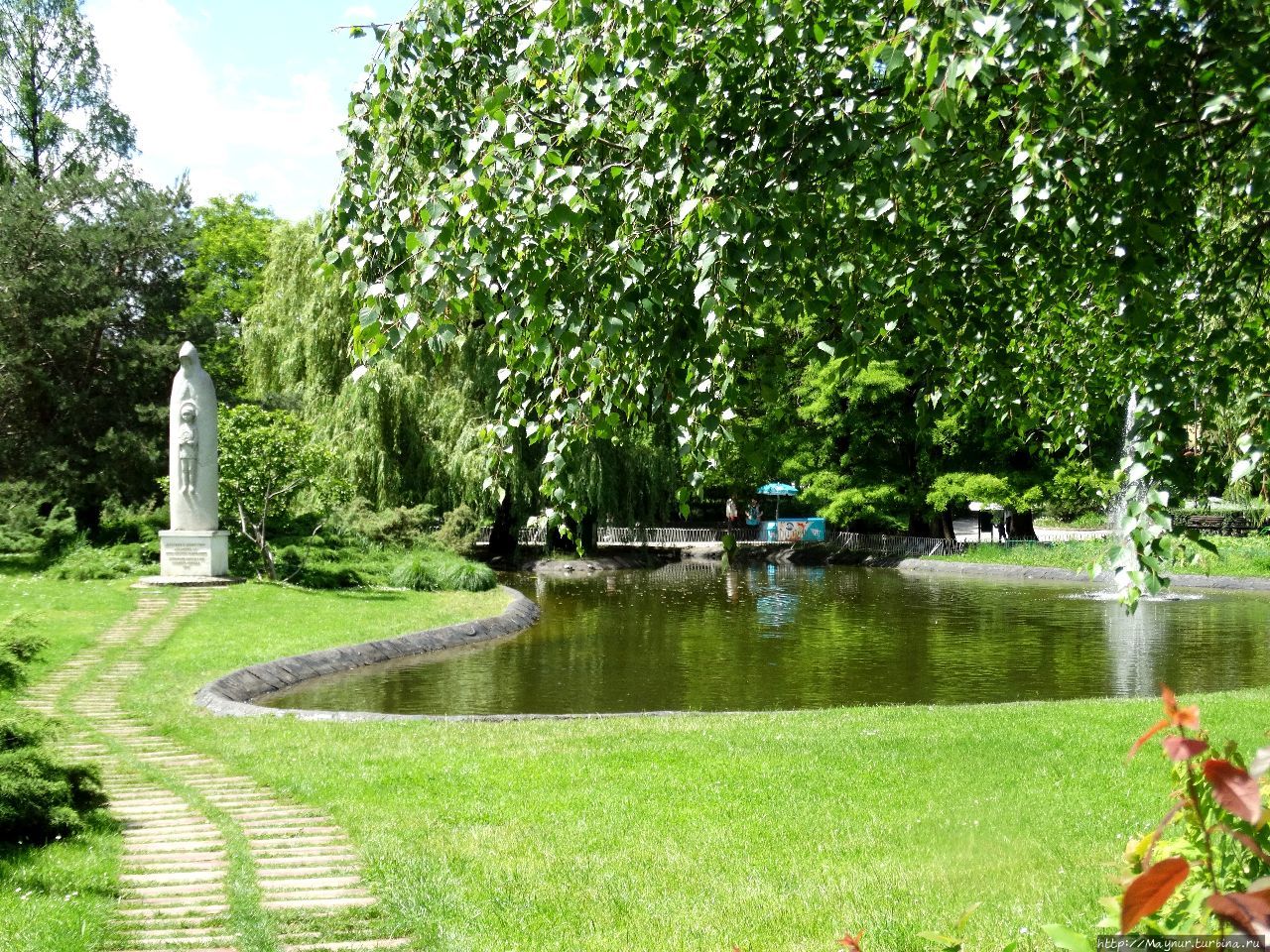 Памятник Сергею Радонежскому. Нови-Сад, Сербия