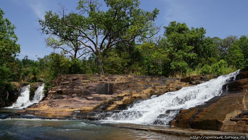 Водопад Карфигуэла Буркина-Фасо