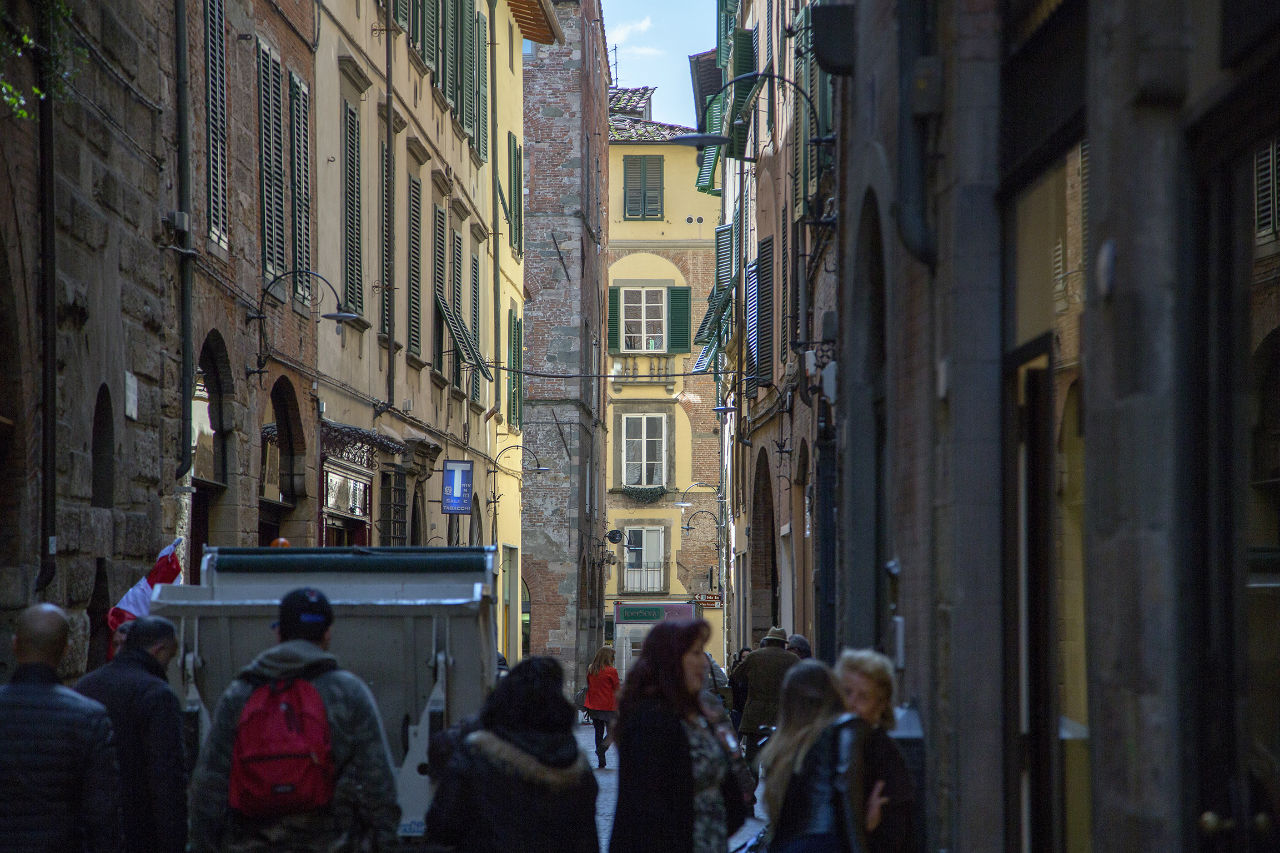 Лукка Лукка, Италия