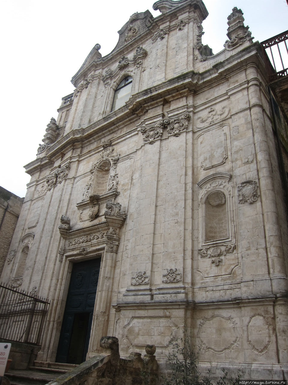 Кафедральный собор Остуни, Италия