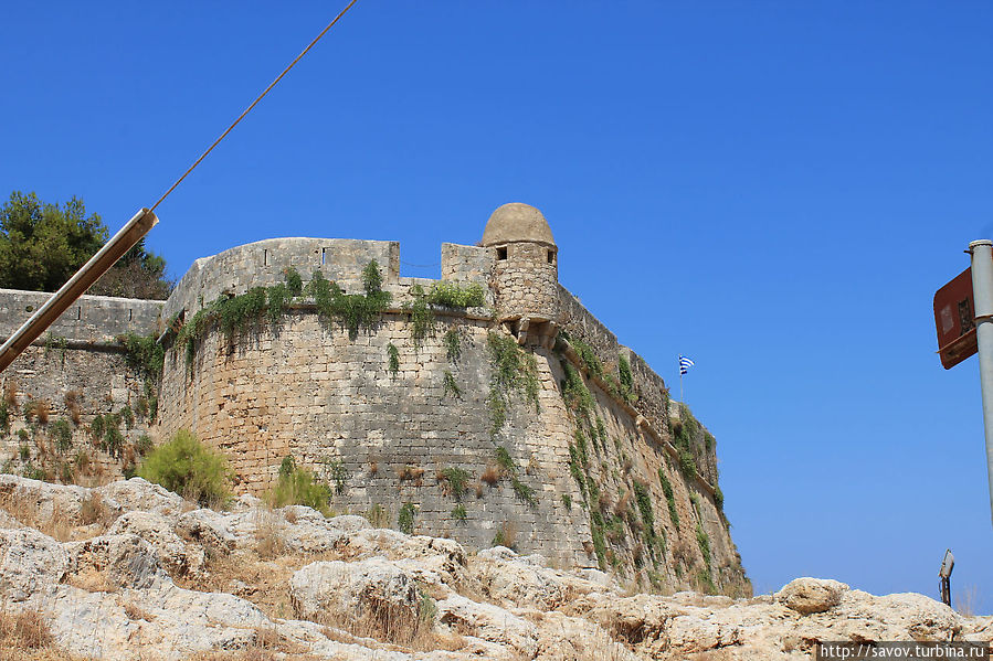 Вид на крепость в Ретимно