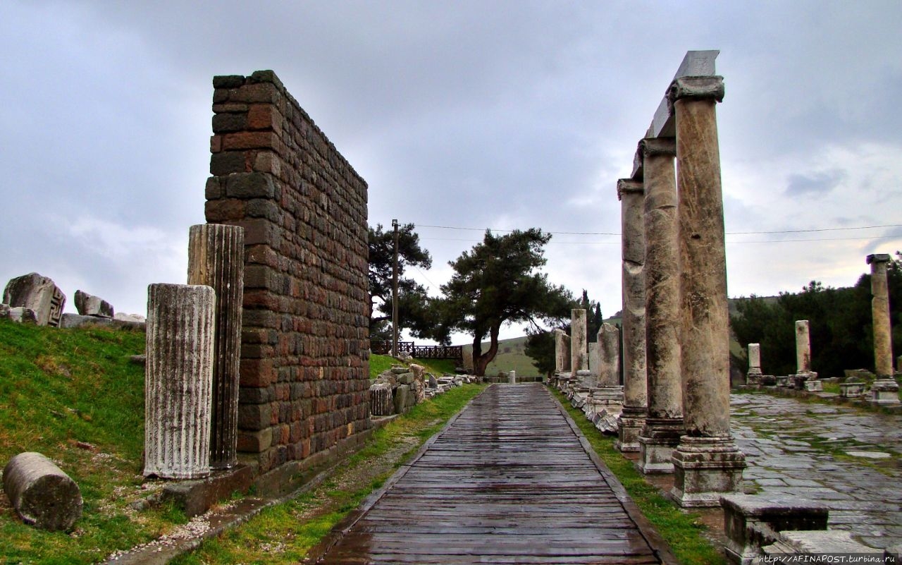 Античный центр Пергам Бергама (Пергам) античный город, Турция