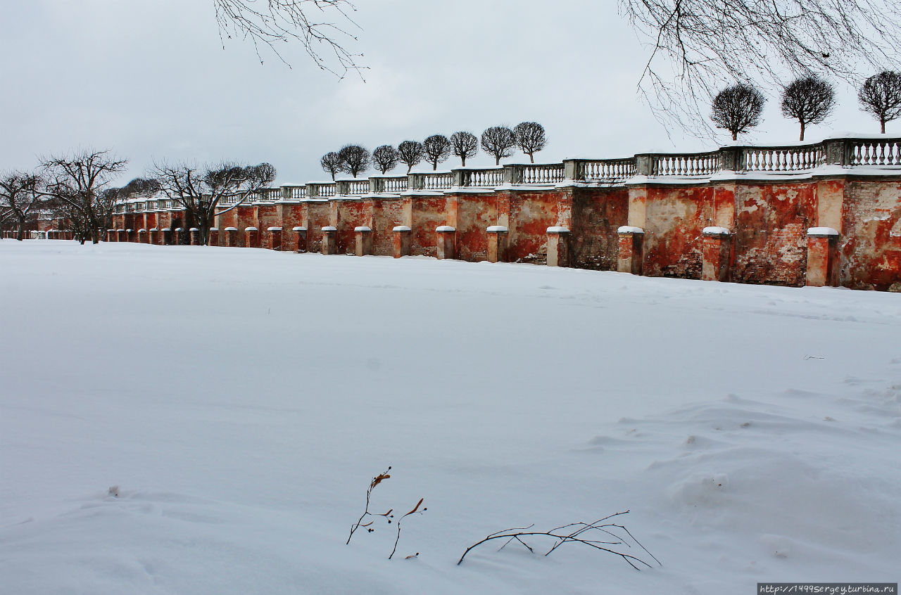 Зимне-летняя прогулка вокруг Марлинского пруда Петергоф, Россия