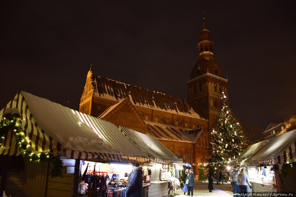 Ночная Рига зимой Рига, Латвия