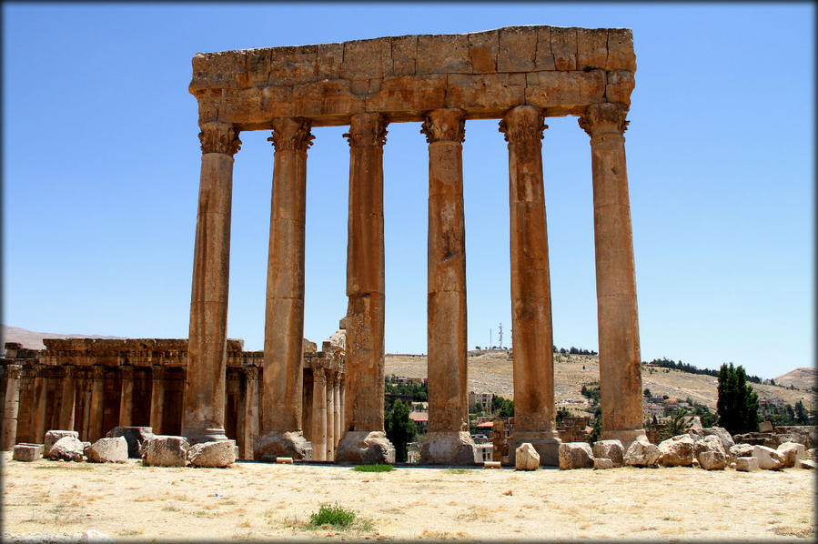 Баальбек — второй объект ЮНЕСКО в Ливане Баальбек (древний город), Ливан