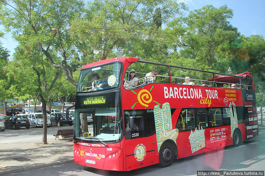 Три  площади  Барселоны Барселона, Испания