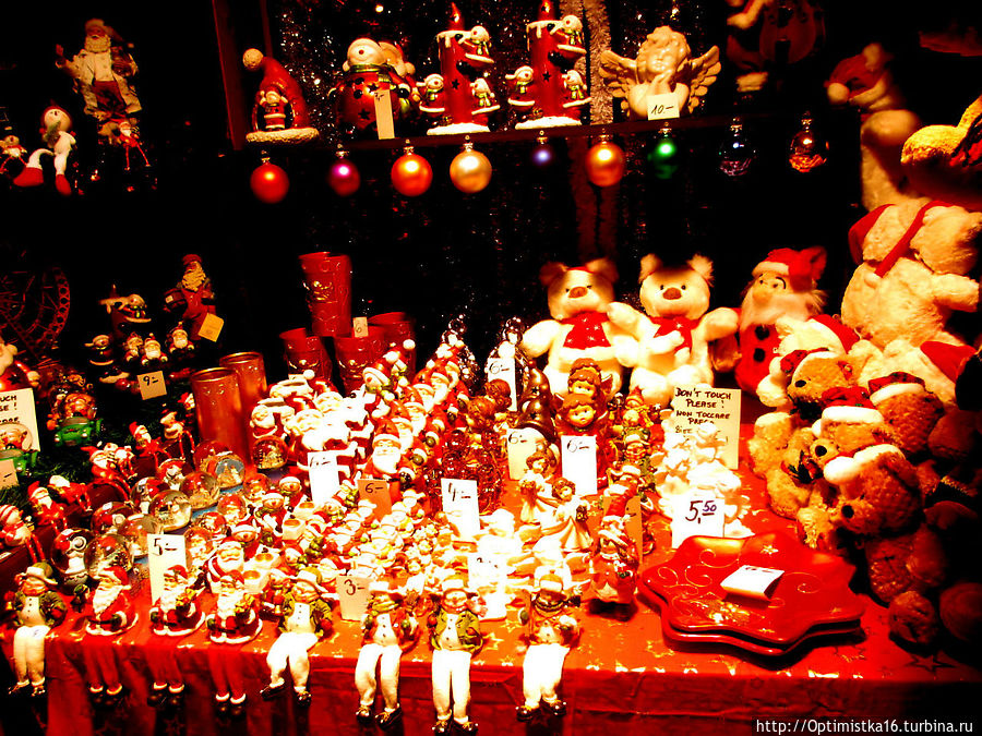 Почувствовать приближение Рождества у венской Ратуши Вена, Австрия