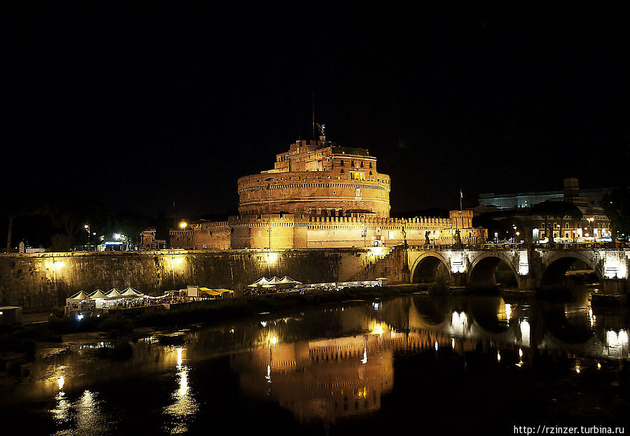 Ночь и Рим Рим, Италия