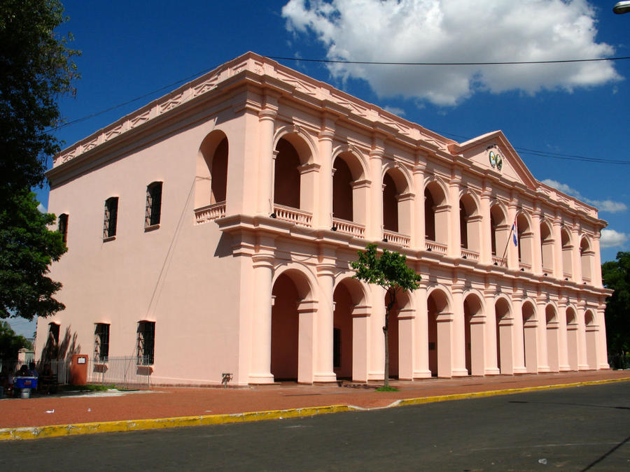 Здание Эль Кабильдо. Найдено в сети Асунсьон, Парагвай