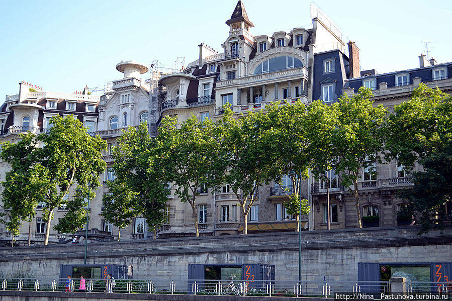 Что  можно  увидеть  с  Сены Париж, Франция