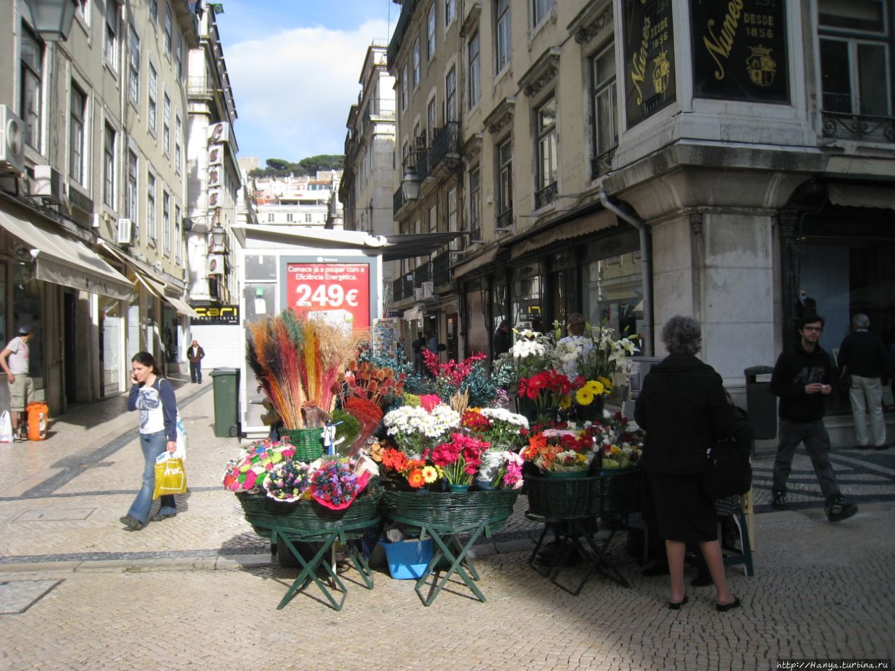 Пешеходная улица Rua Augusta Лиссабон, Португалия