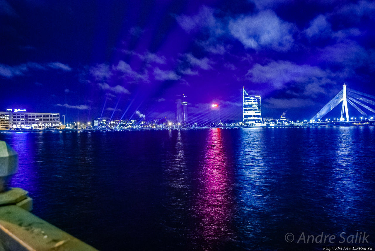 Staro Riga 2015 Фестиваль света Рига сияет Рига, Латвия