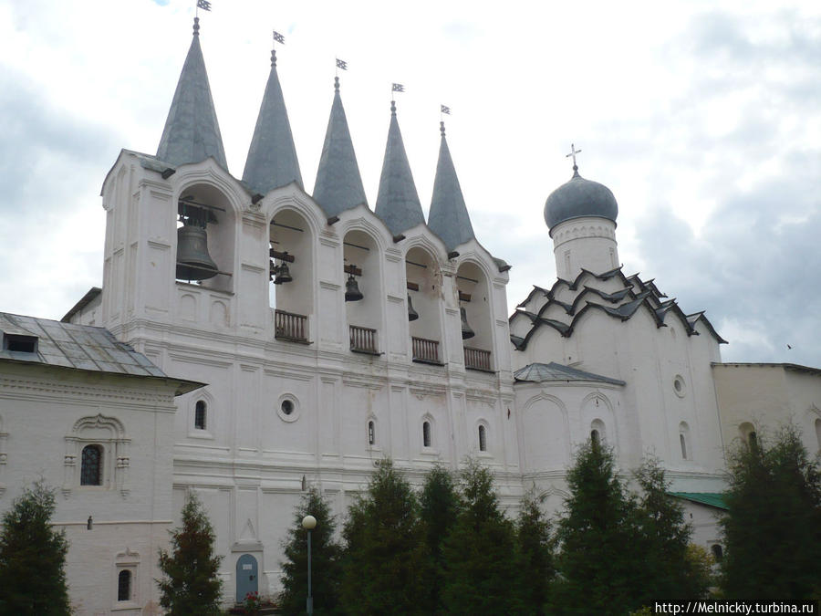 Тихвинский Богородичный Успенский монастырь Тихвин, Россия