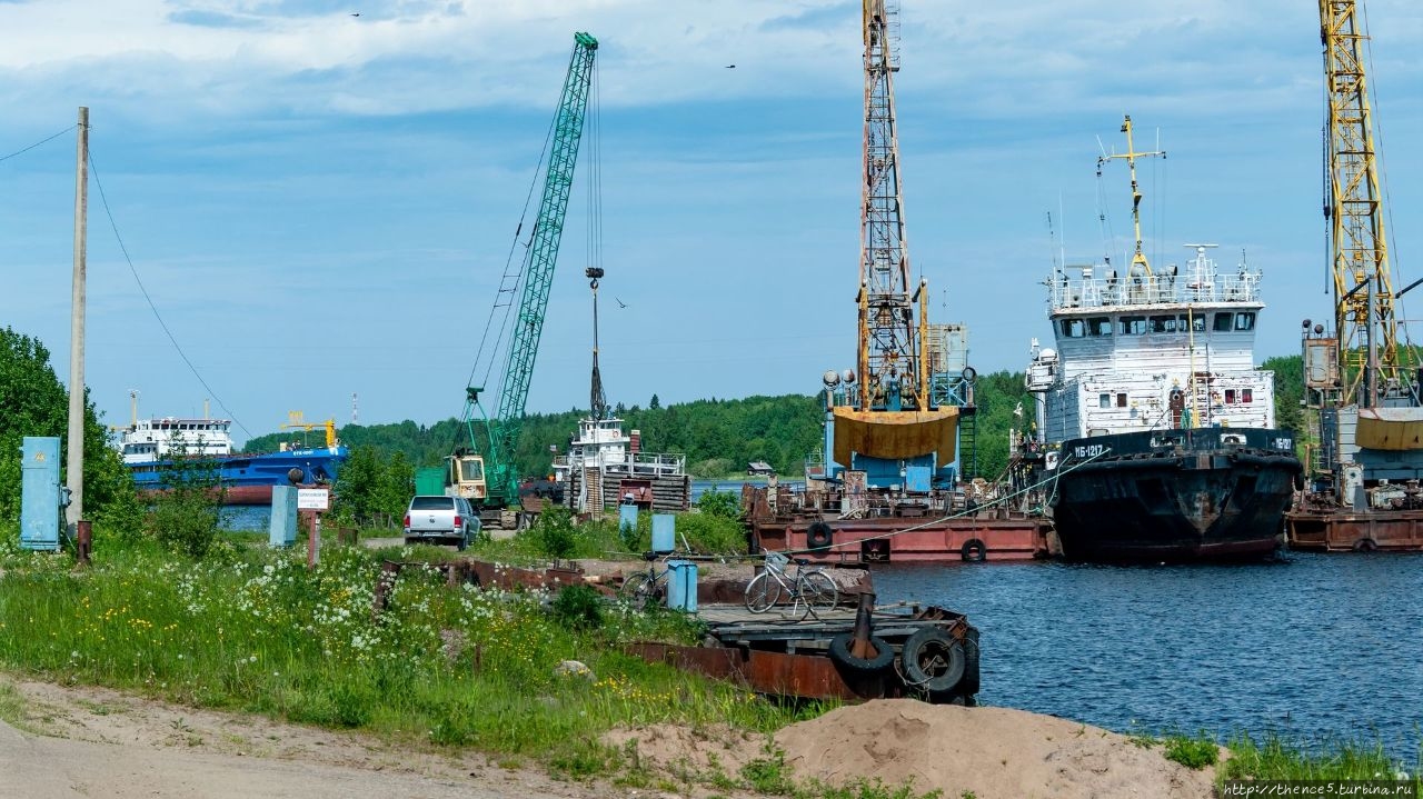 Посёлок Вознесенье на реке Свирь Вознесенье, Россия