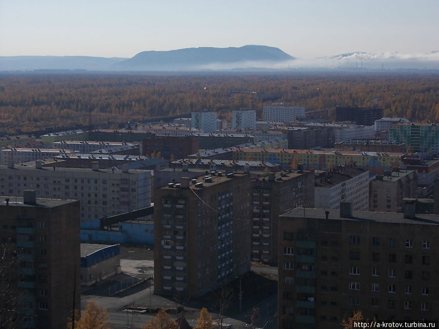 Норильск вдали Талнах, Россия