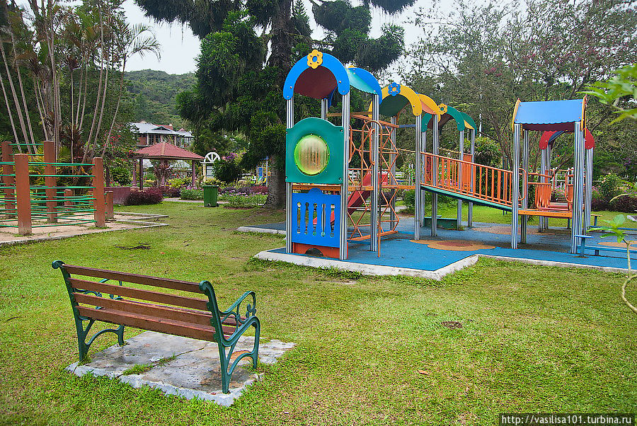 Школьный сад Танах-Рата, Малайзия