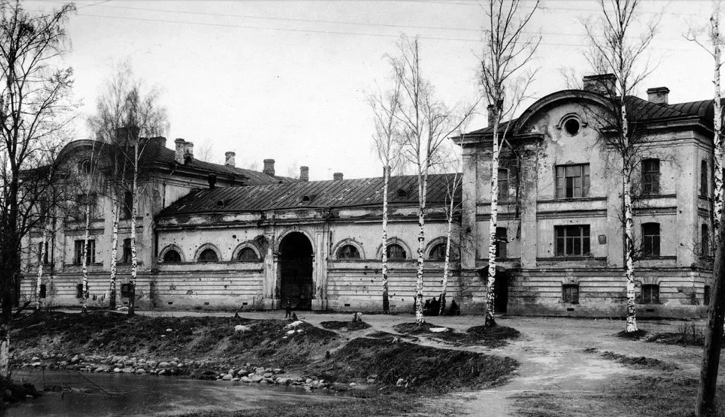Так выглядел Конюшенный двор в 1949 году. Из интернета Стрельна, Россия