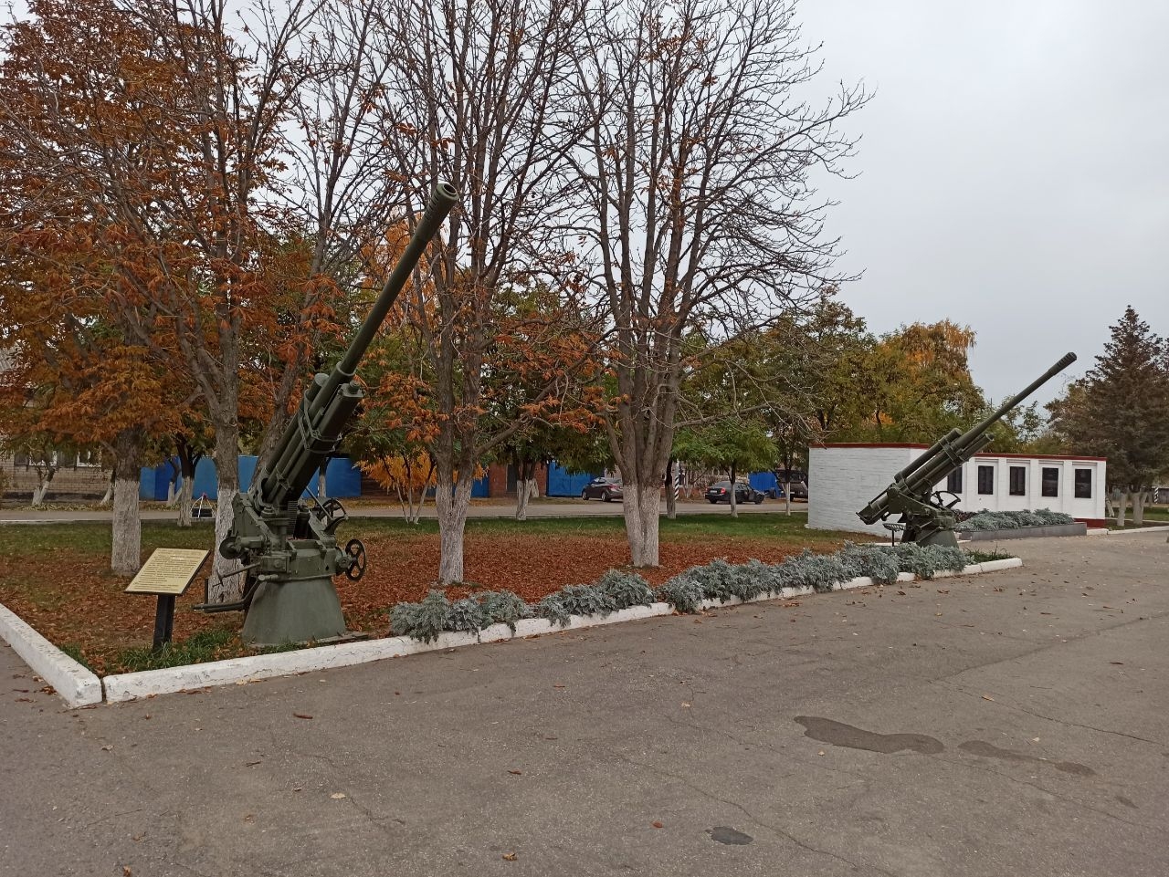 Памятник автомобилю Пятигорск, Россия