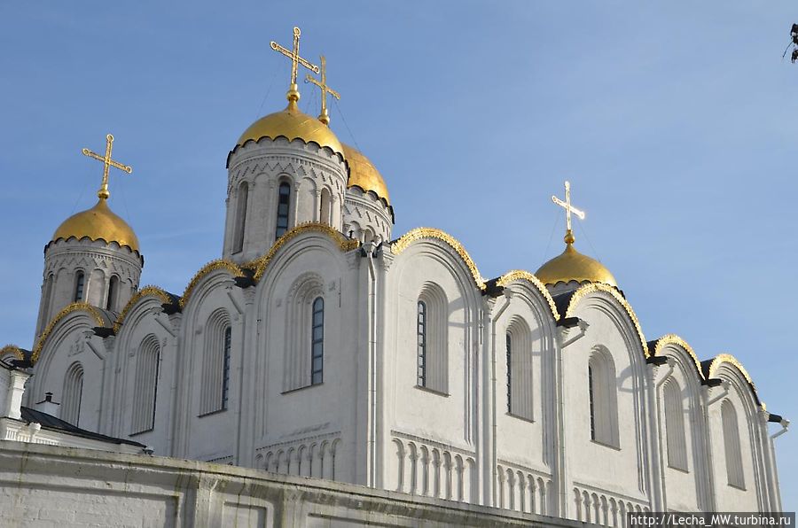 Верхник прясла Успенского собора Владимир, Россия