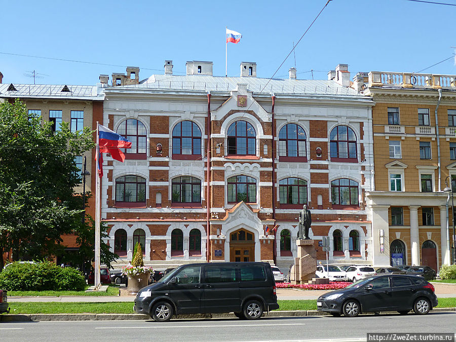 Здание районной администрации Санкт-Петербург, Россия