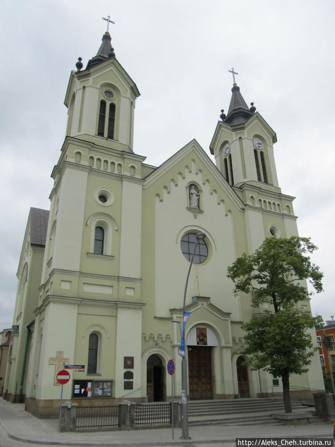 Костел Преображения Господнего (Kościół Przemienienia Pańskiego). Санок, Польша