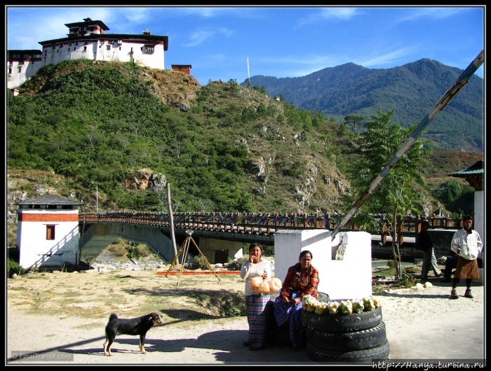 Из интернета Вангди-Пходранг, Бутан