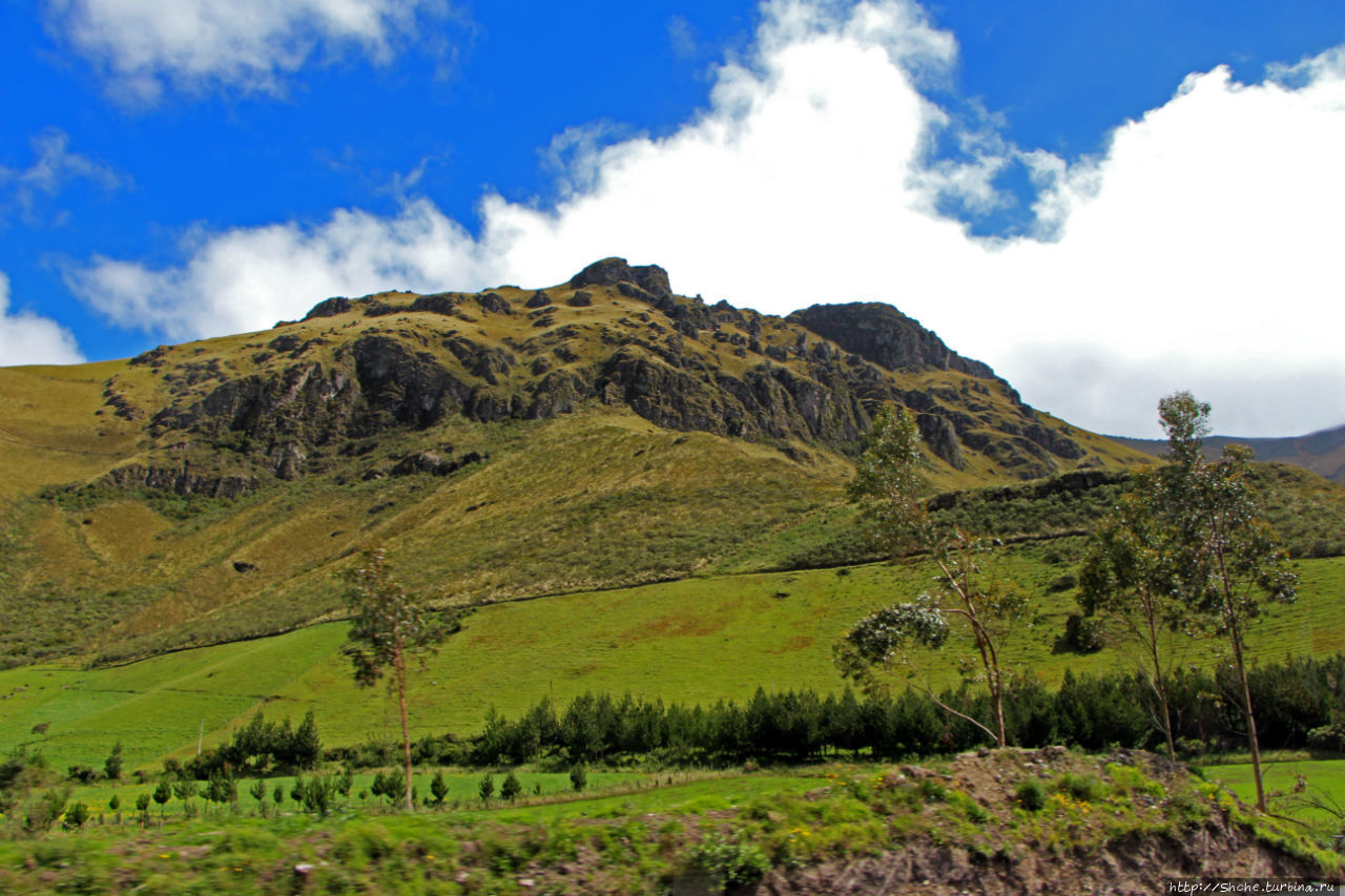 N.P. Cayambe-Coca — горы, реки, водопады. Дорога в облаках Кайамбе-Кока Экологический Заповедник, Эквадор