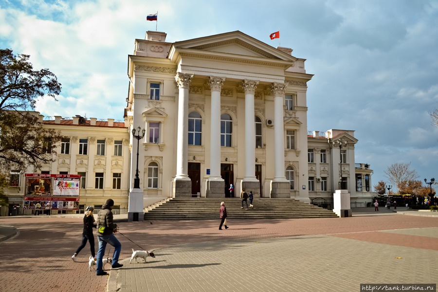 Галопом по полуострову Ялта, Россия